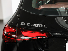 2023款 GLC 300 L 4MATIC 动感型 7座