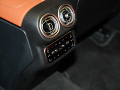 2023款 GLC 300 L 4MATIC 动感型 7座