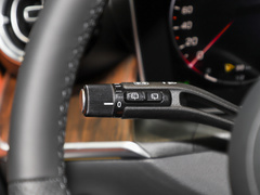 2023款 GLC 300 L 4MATIC 动感型 7座