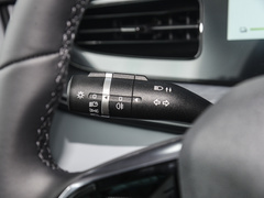 2023款 DM-i 1.5L 121km 豪华型
