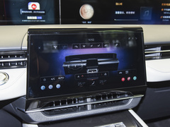 2023款 2.0T 四驱尊逸版
