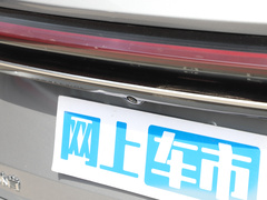 2023款 2.0T 四驱尊睿版