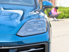 2024款 Cayenne E-Hybrid 2.0T