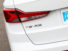 2023款 280TSI 手动进取版