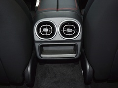 2023款 AMG C 43 4MATIC 旅行轿车 特别版