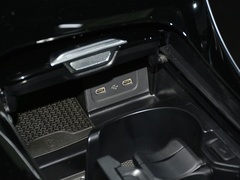 2023款 AMG C 43 4MATIC 旅行轿车 特别版