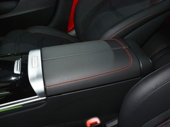 2023款 AMG C 43 4MATIC 旅行轿车 特别版