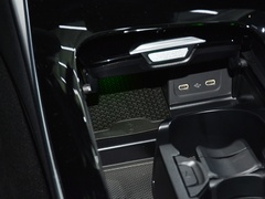 2023款 AMG C 43 4MATIC 旅行轿车 特别版