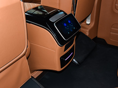 2023款 2.0T Earl伯爵 