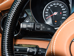 2023款 2.0T Earl伯爵 