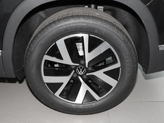 2023款 300TSI 两驱豪华Plus进阶版