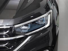 2023款 300TSI 两驱豪华Plus进阶版
