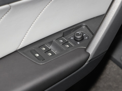2023款 300TSI 两驱豪华Plus进阶版