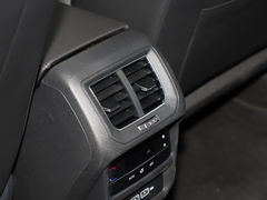 2023款 300TSI 两驱豪华Plus进阶版