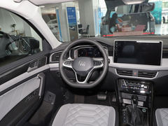 2023款 300TSI 两驱豪华Plus进阶版