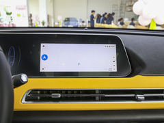 2023款 木兰版 401km 尊贵型