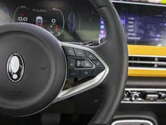 2023款 木兰版 401km 尊贵型