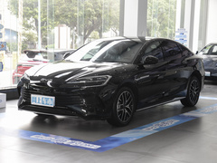 2023款 DM-i 1.5L 121km 尊贵型