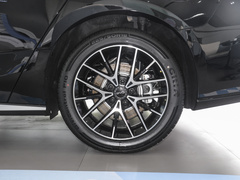 2023款 DM-i 1.5L 121km 尊贵型