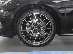2023款 DM-i 1.5L 121km 尊贵型
