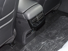 2023款 DM-i 1.5L 121km 尊贵型