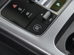 2023款 DM-i 1.5L 121km 尊贵型