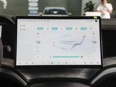 2023款 DM-i 1.5L 121km 尊贵型
