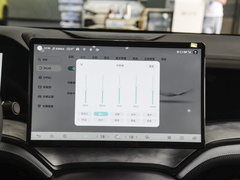 2023款 DM-i 1.5L 121km 尊贵型