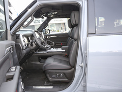 2023款 2.0T 四驱穿越PRO
