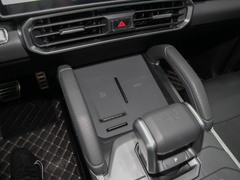 2023款 2.0T 四驱穿越PRO