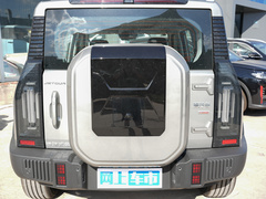 2023款 2.0T 四驱穿越PRO