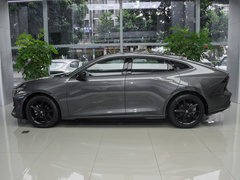 2023款 1.5T 尊贵型