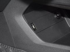 2023款 1.5T 智慧领航型