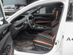 2023款 1.5T 智慧领航型