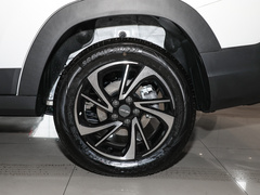 2022款 2.0T 基本型 