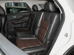 2022款 2.0T 基本型 