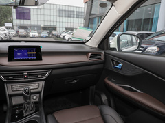 2022款 2.0T 基本型 