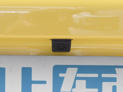 2023款 熊猫mini 200km 小黄鸭限定版 幸运吖