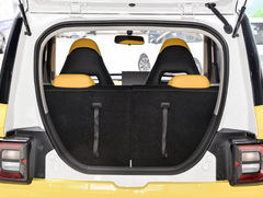 2023款 熊猫mini 200km 小黄鸭限定版 幸运吖
