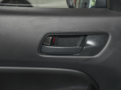 2023款 1.5L CVT潮享版