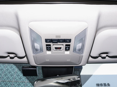2023款 2.0L CVT两驱风尚版