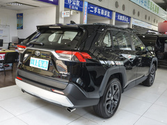 2023款 2.0L CVT四驱探险旗舰版