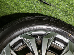 2023款 双擎 2.5L E-CVT两驱精英版