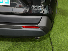 2023款 双擎 2.5L E-CVT两驱精英版