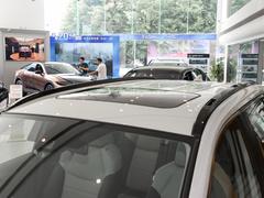 2023款 双擎 2.5L E-CVT两驱精英版