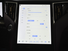 2023款 2.0T 自动四驱旗畅首发限量版 六座