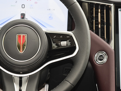 2023款 2.0T 自动四驱旗畅首发限量版 六座