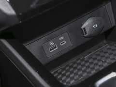 2023款 1.5L 手动时尚型