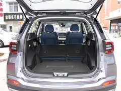 2023款 1.5L 手动时尚型