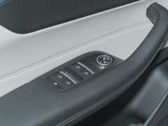 2023款 1.5L CVT时尚型
